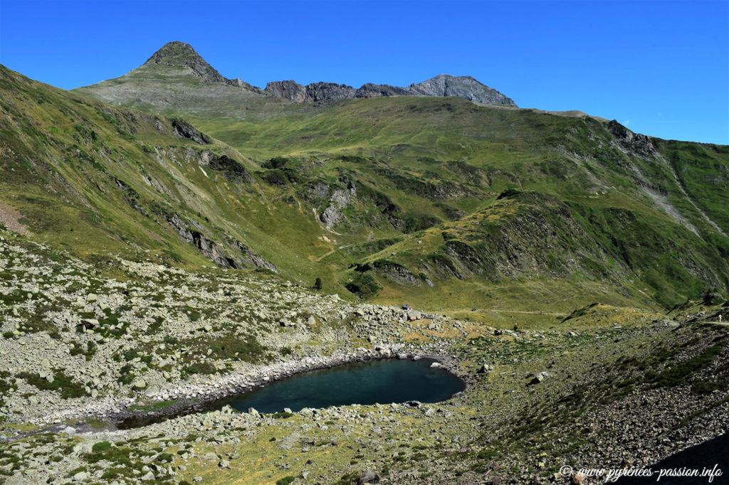 Le lac Noir d'Ilhéou est proche de Cauterets